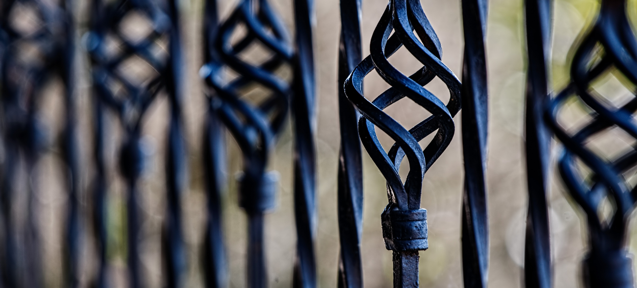 Zaunbau aus Polen: Warum lohnt sich die Investition? Warum lohnt sich die Investition Zaunbau aus Polen