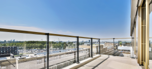 Balkongeländer mit Konstruktion