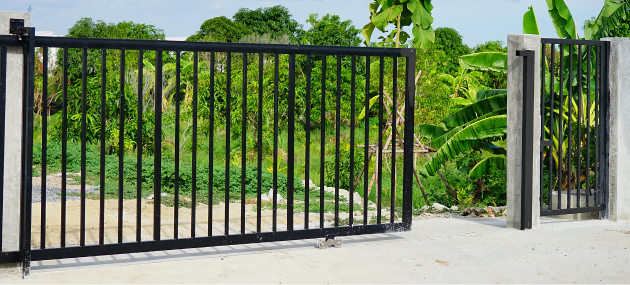 Schiebetor oder Flügeltor