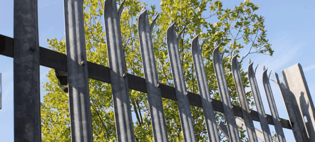 Gartenzäune aus Metall – Moderne Metall Gartenzäune, Preise und Kauf-Tipps metallzaune