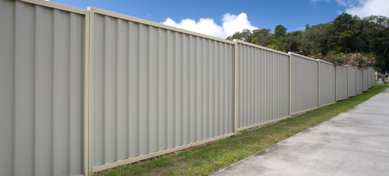 Zaunpaneel 2D oder 3D – welches ist die bessere Wahl? Zaunpaneel 2D oder 3D