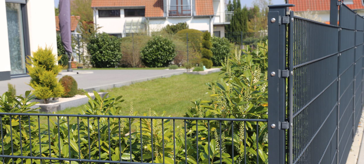 Schmiedeeiserne Zäune