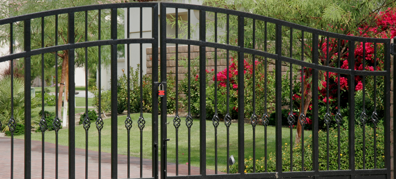 Moderne Einfahrtstore